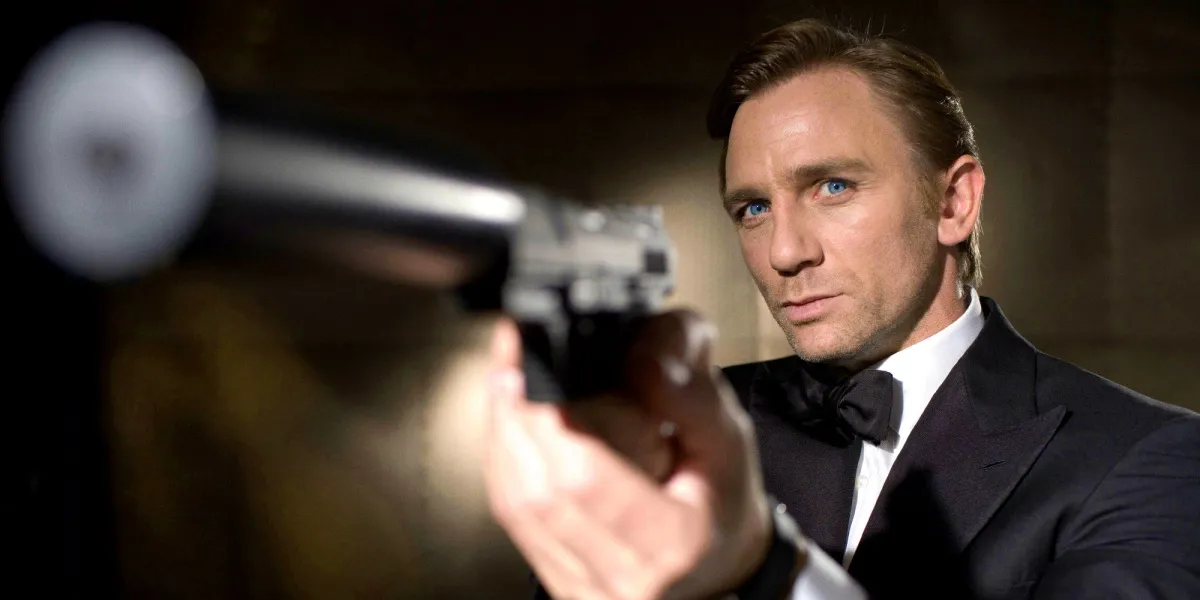 Daniel Craig